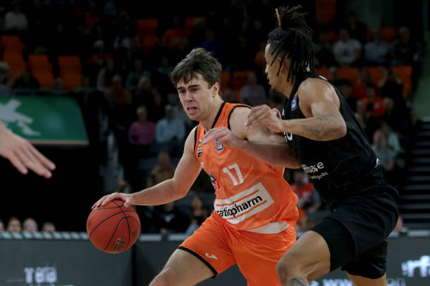 成为一个时 成为一个时