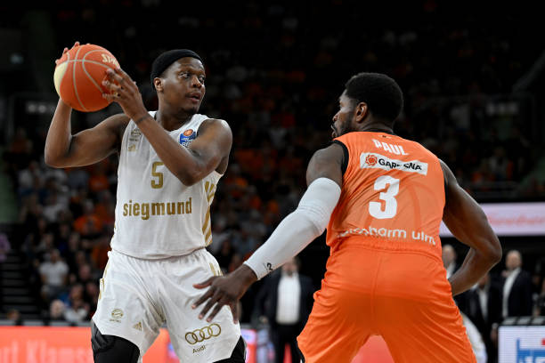 吉马良斯 吉马良斯