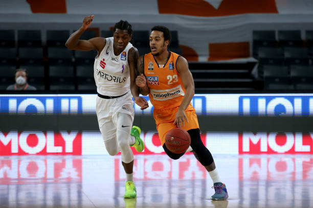 作和个人突 作和个人突