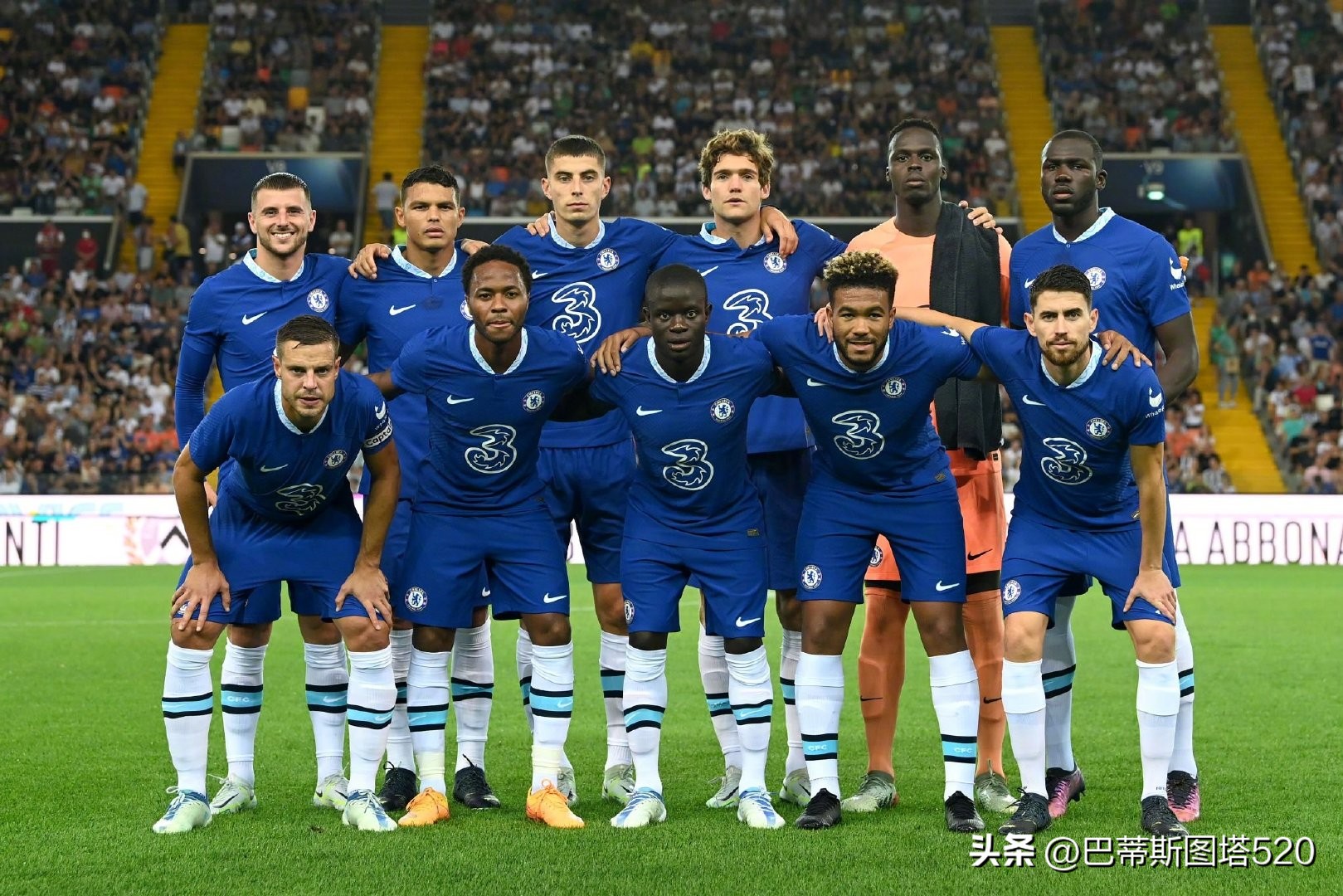 这是足球一 这是足球一