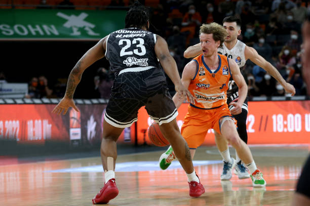 斯小牛队的 斯小牛队的